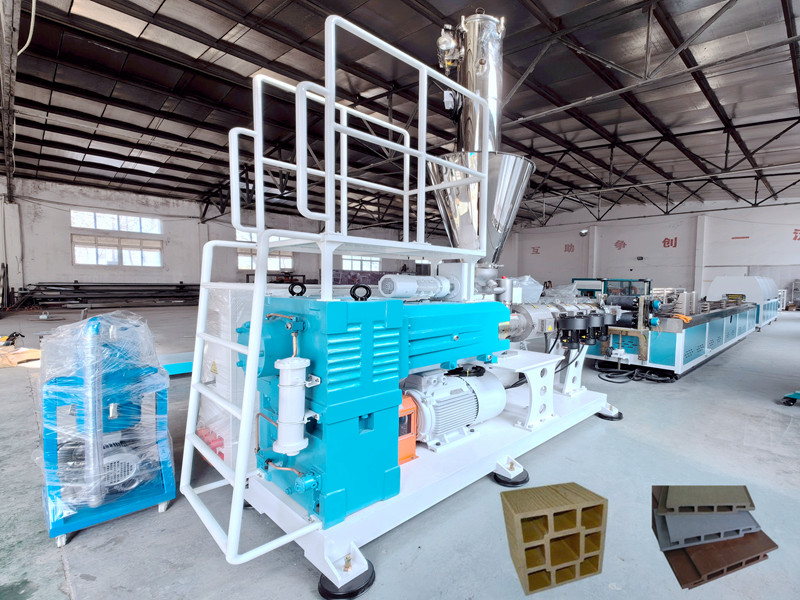 WPC decking extrusion machine for Poland customer